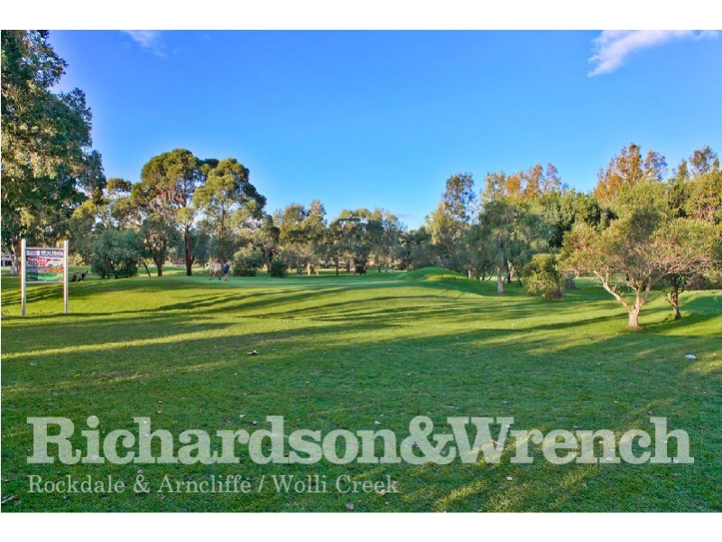 37 Harslett Crescent, Beverley Park NSW 2217