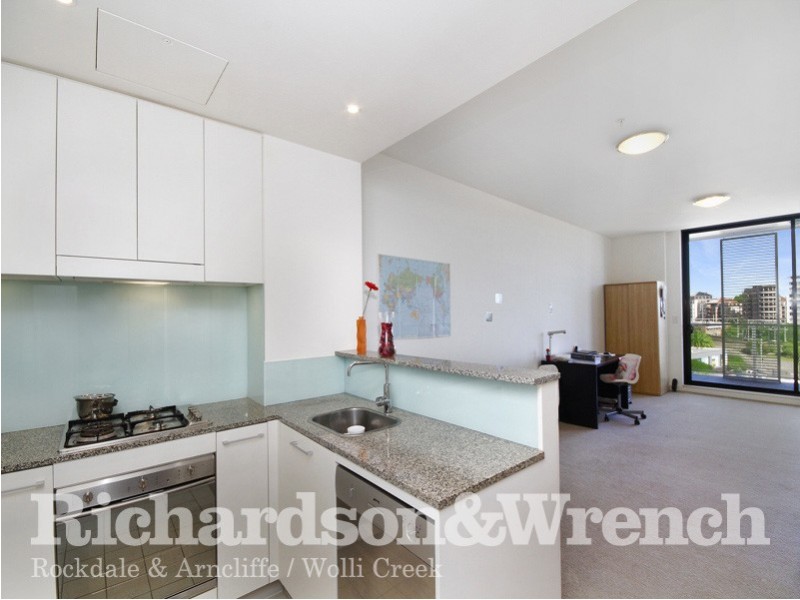 706/10 Brodie Spark Drive, Wolli Creek NSW 2205