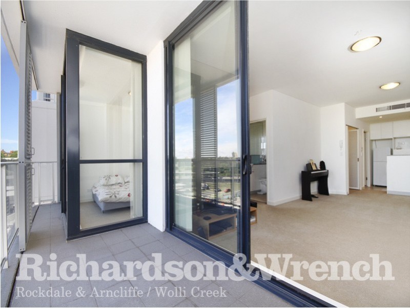 706/10 Brodie Spark Drive, Wolli Creek NSW 2205