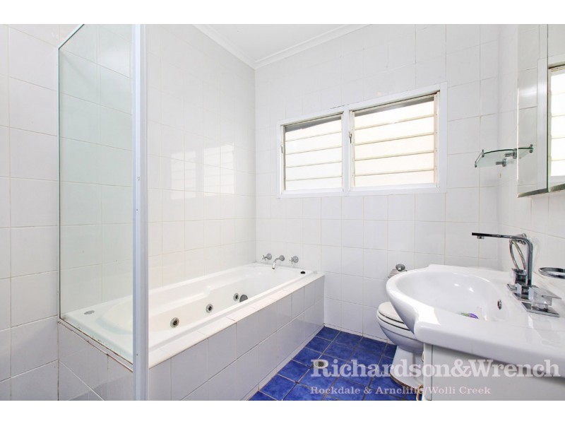 9 Iliffe Street, Bexley NSW 2207