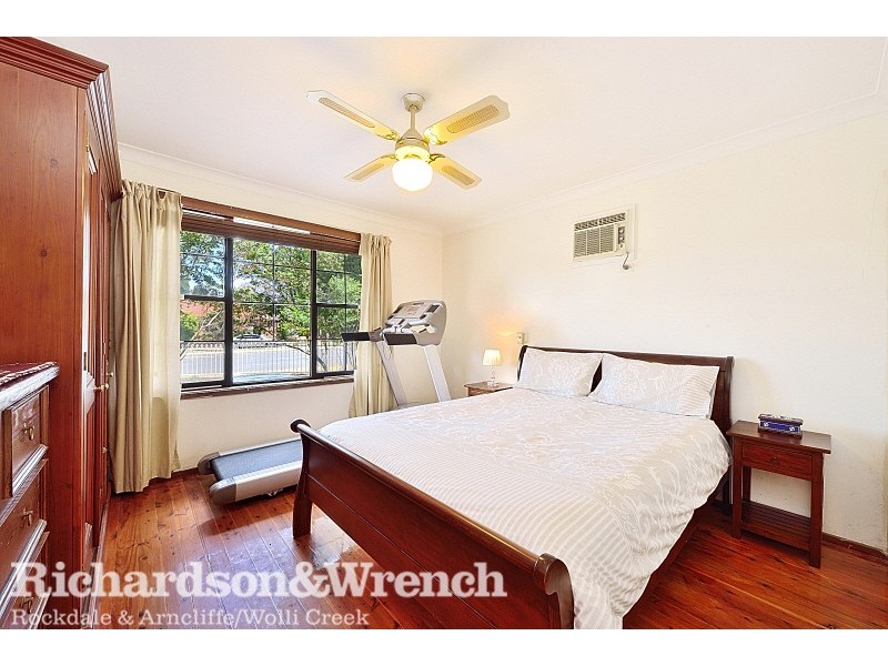 954 King Georges Road, Blakehurst NSW 2221