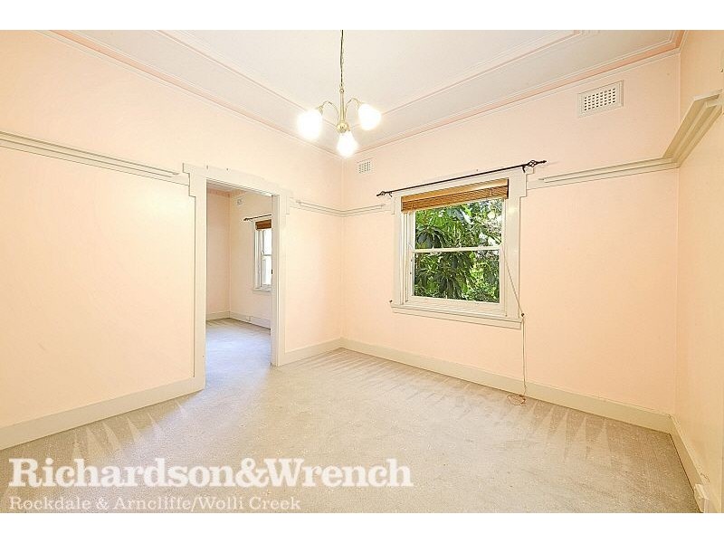 4/2 Hayburn Avenue, Rockdale NSW 2216