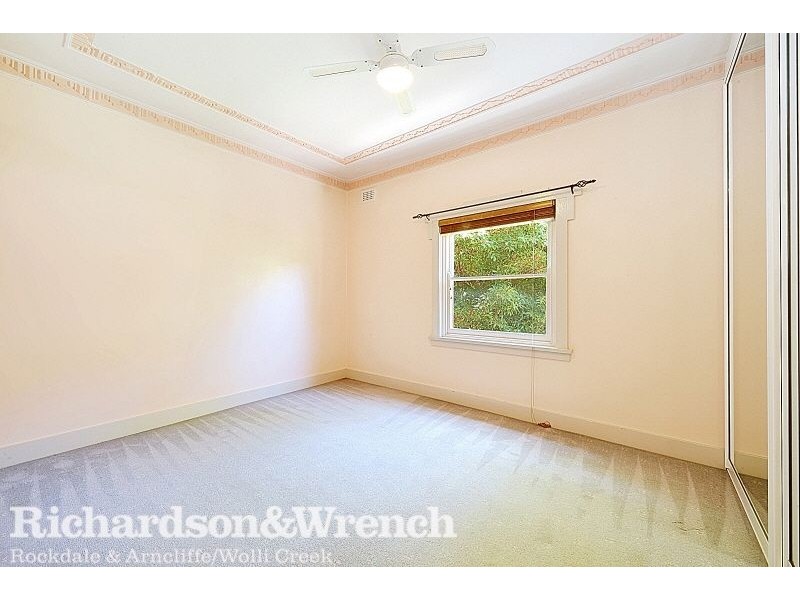 4/2 Hayburn Avenue, Rockdale NSW 2216