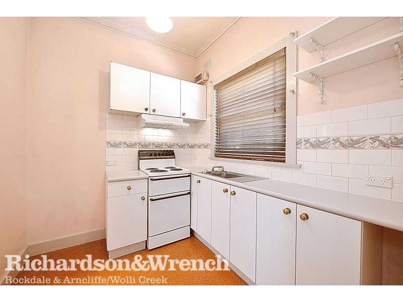 4/2 Hayburn Avenue, Rockdale NSW 2216