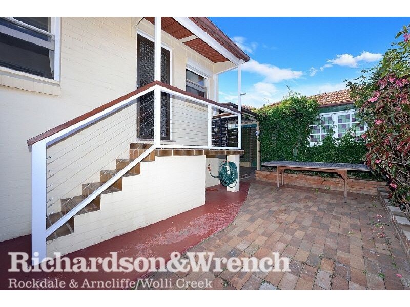 21 Henderson Road, Bexley NSW 2207