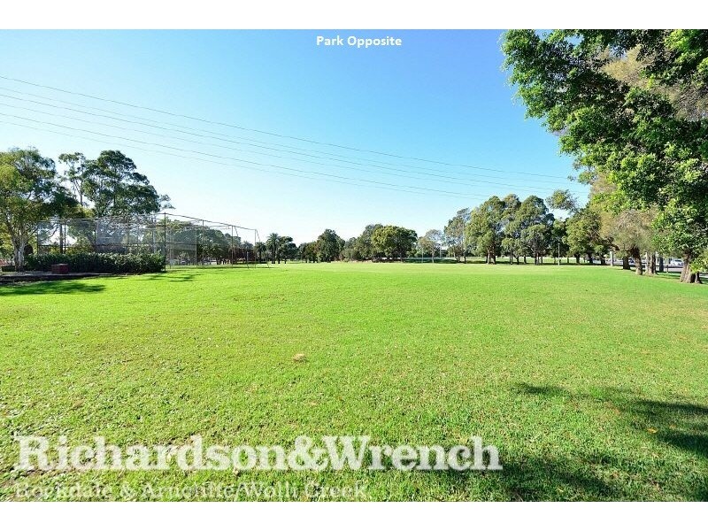 21 Henderson Road, Bexley NSW 2207