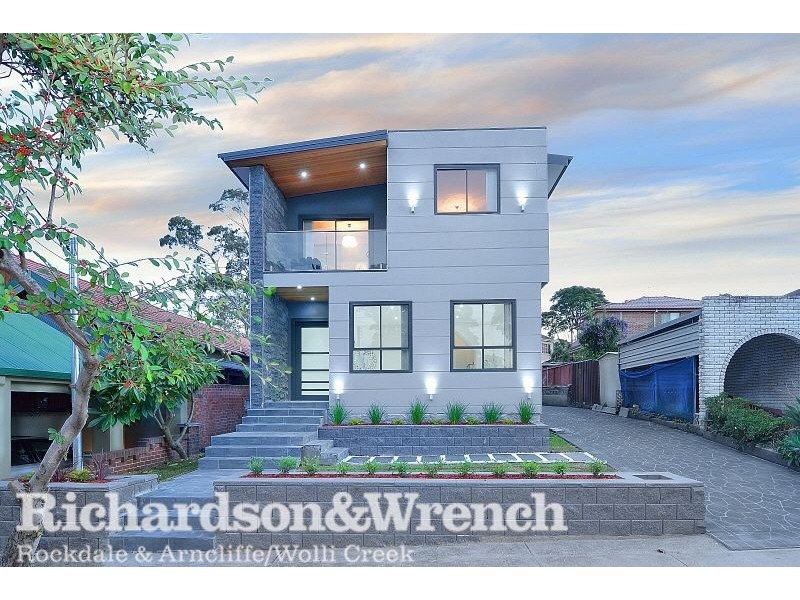 11 Shirley Street, Bexley NSW 2207