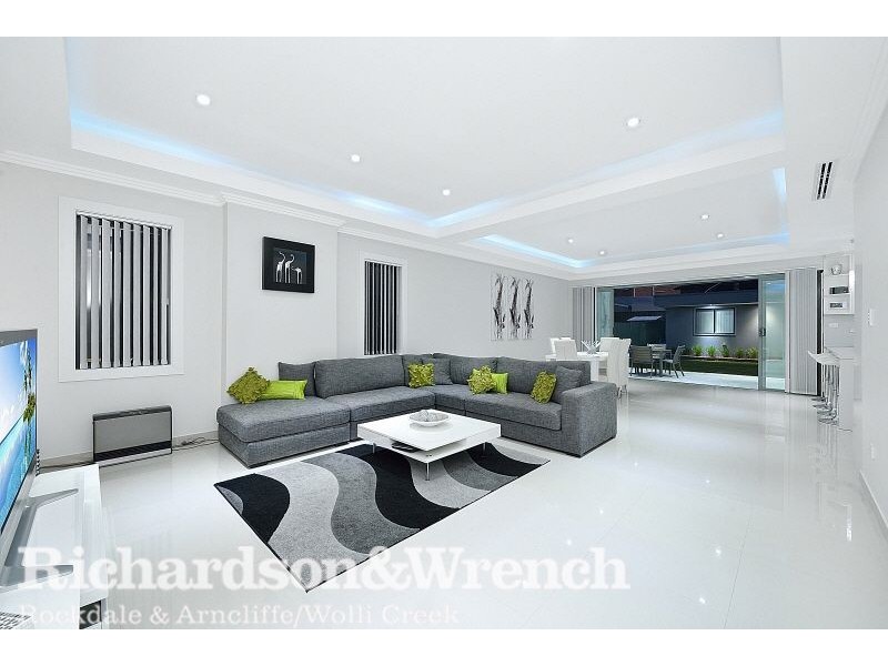 11 Shirley Street, Bexley NSW 2207