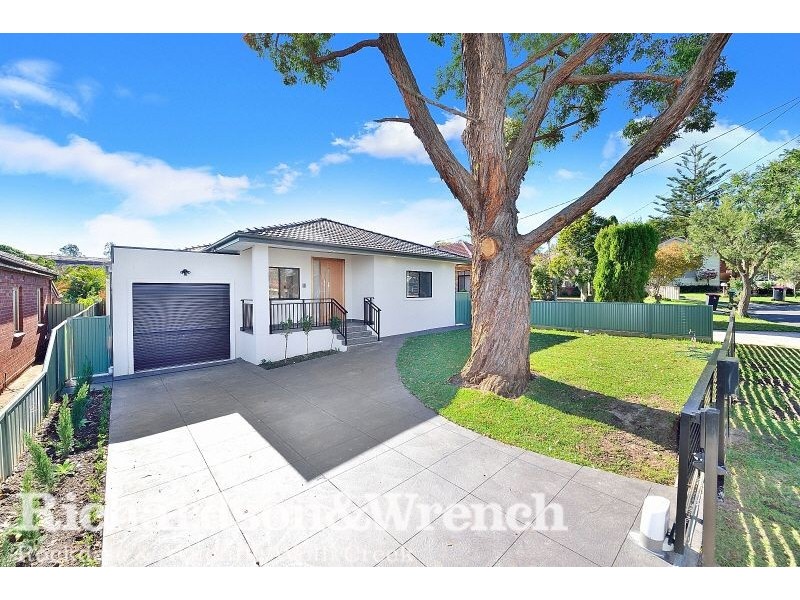 35 Glendale Avenue, Narwee NSW 2209