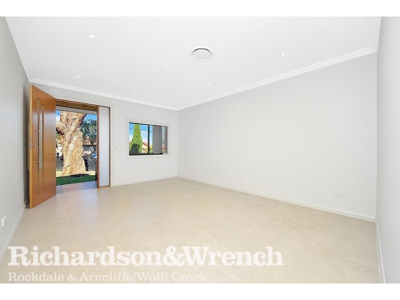 35 Glendale Avenue, Narwee NSW 2209