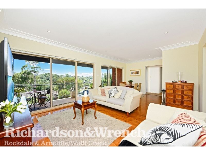 12 Lapis Crescent, Bardwell Valley NSW 2207