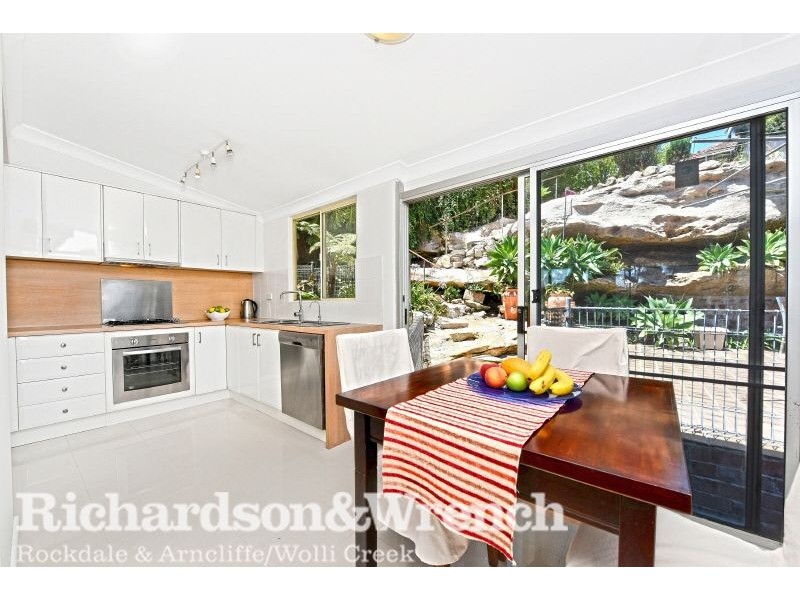 12 Lapis Crescent, Bardwell Valley NSW 2207