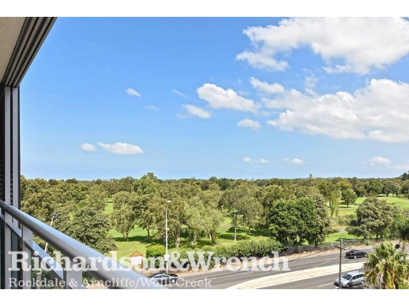 410/26 Marsh Street, Wolli Creek NSW 2205