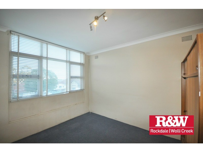 2/52 Monomeeth Street, Bexley NSW 2207