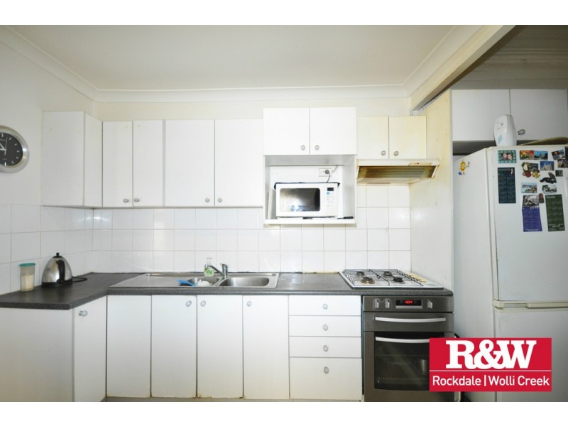 13 Gibbes Street, Banksia NSW 2216