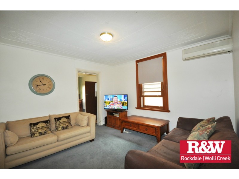 13 Gibbes Street, Banksia NSW 2216