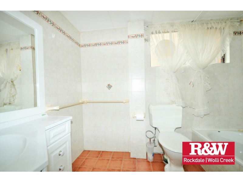 10/2-6 High Street, Carlton NSW 2218