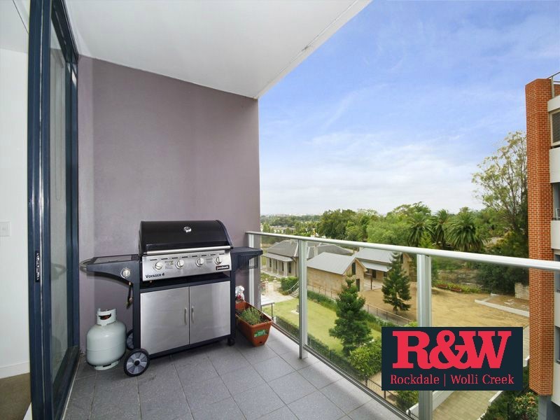 504/8 Brodie Spark Drive, Wolli Creek NSW 2205