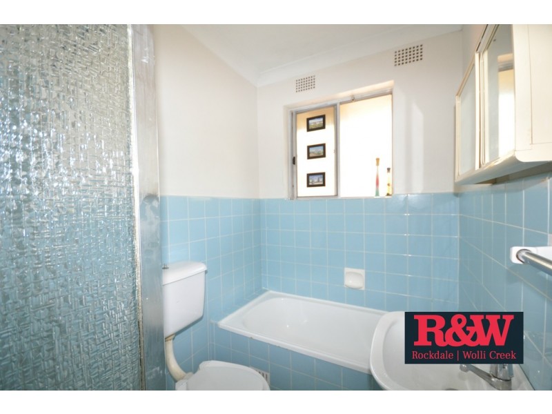 8/54 MacDonald Street, Lakemba NSW 2195