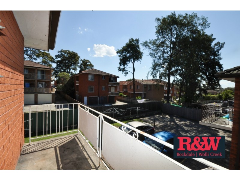 8/54 MacDonald Street, Lakemba NSW 2195