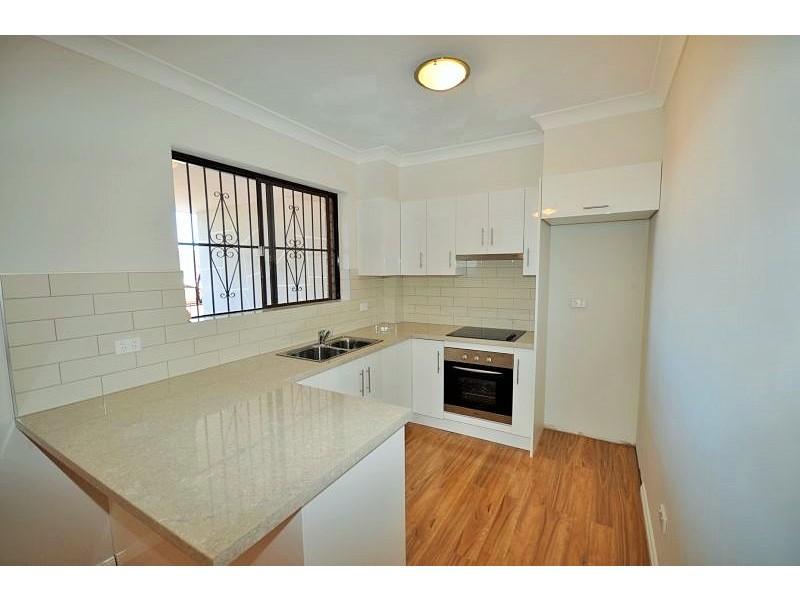 4/69 Clissold Parade, Campsie NSW 2194