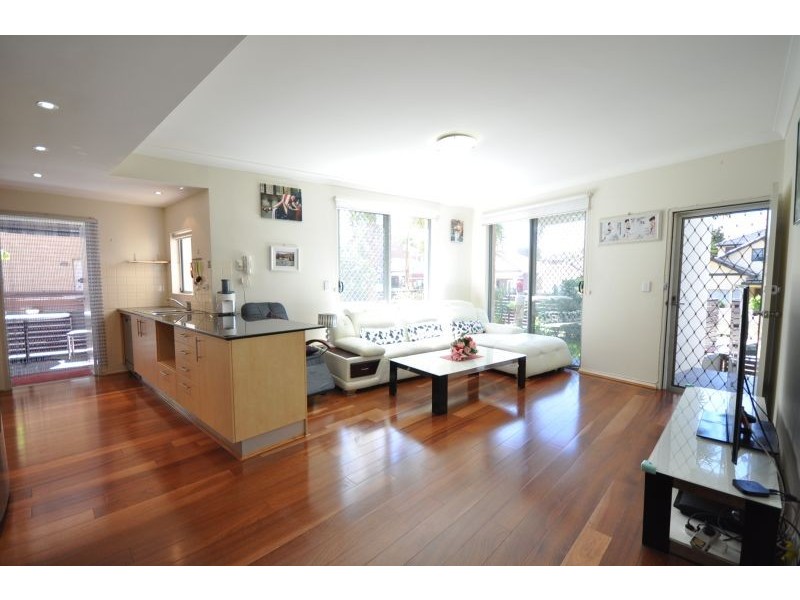 1/9 Banksia Avenue, Banksia NSW 2216