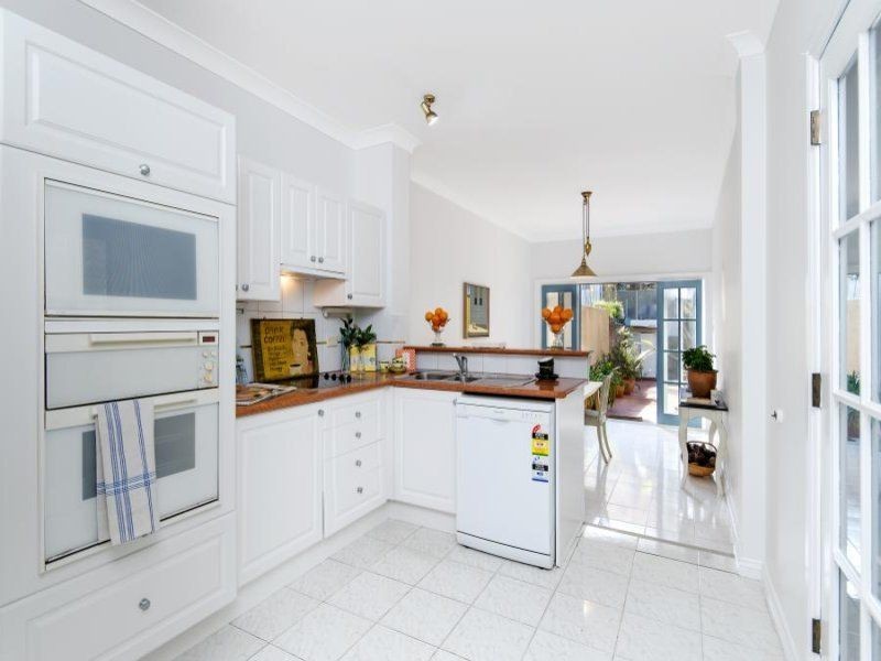 10 Pidcock Street, Camperdown NSW 2050