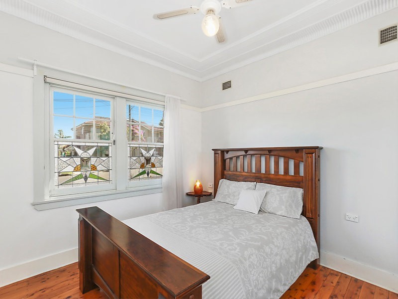 16a Vivian Street, Bexley NSW 2207