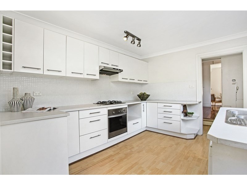 31 Edgeware Road, Enmore NSW 2042