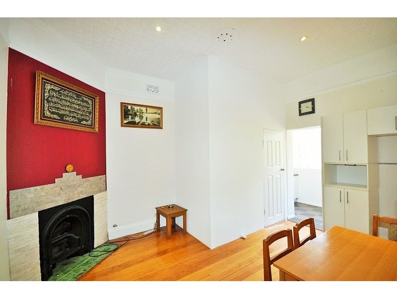 4 Buchanan Street, Carlton NSW 2218