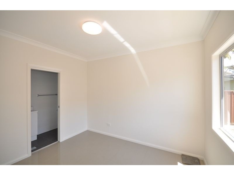 11 Innesdale Road, Arncliffe NSW 2205