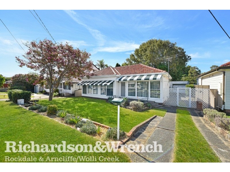 21 Lynwen Crescent, Banksia NSW 2216