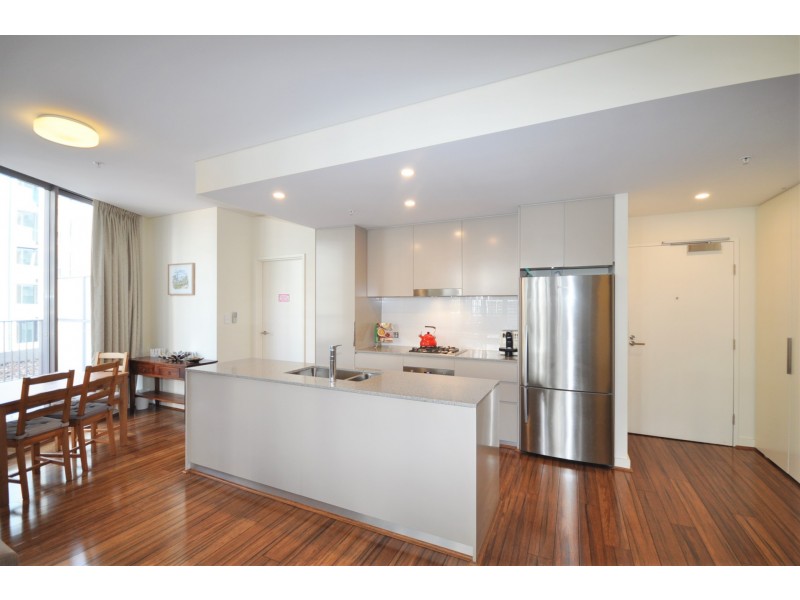 206/2 Discovery Point Place, Wolli Creek NSW 2205