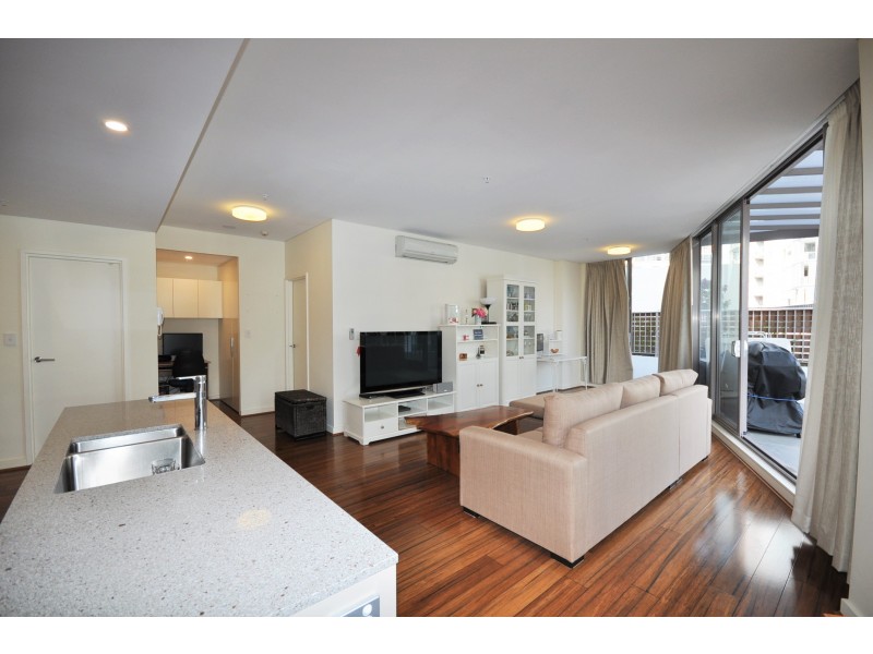 206/2 Discovery Point Place, Wolli Creek NSW 2205