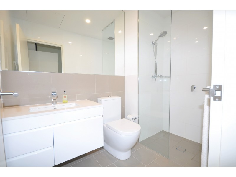 206/2 Discovery Point Place, Wolli Creek NSW 2205