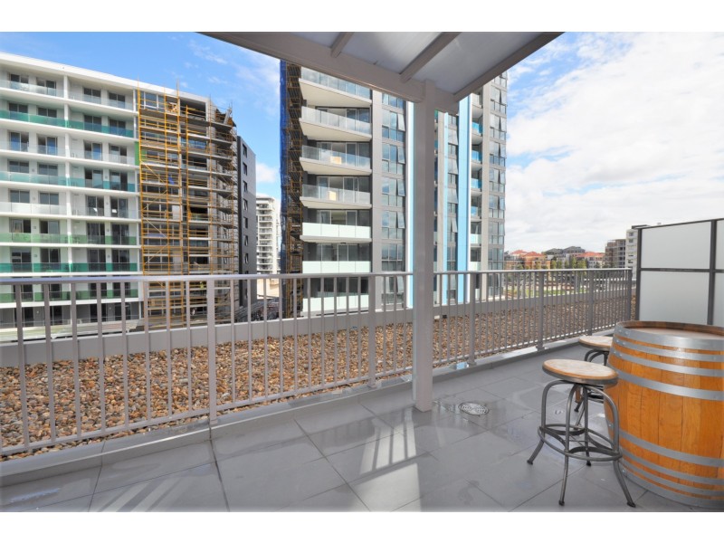 206/2 Discovery Point Place, Wolli Creek NSW 2205