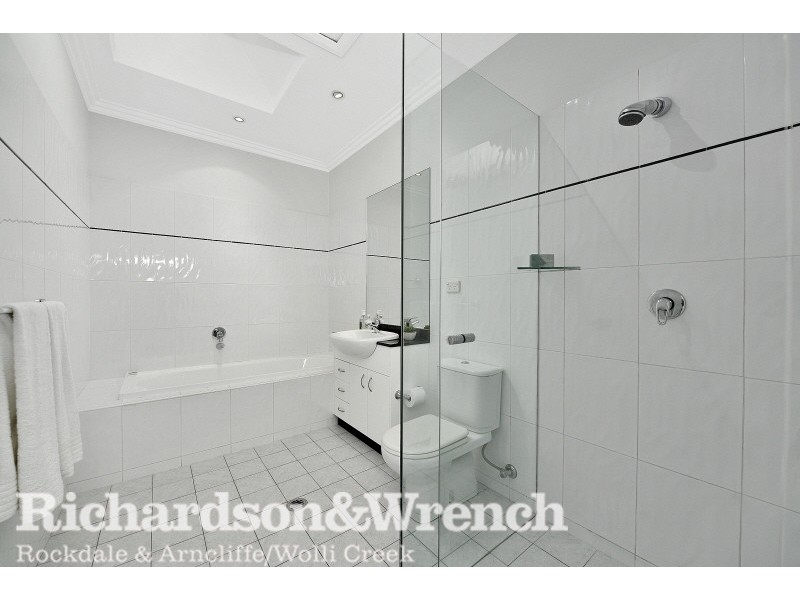 3/35-37 Solander Street, Monterey NSW 2217