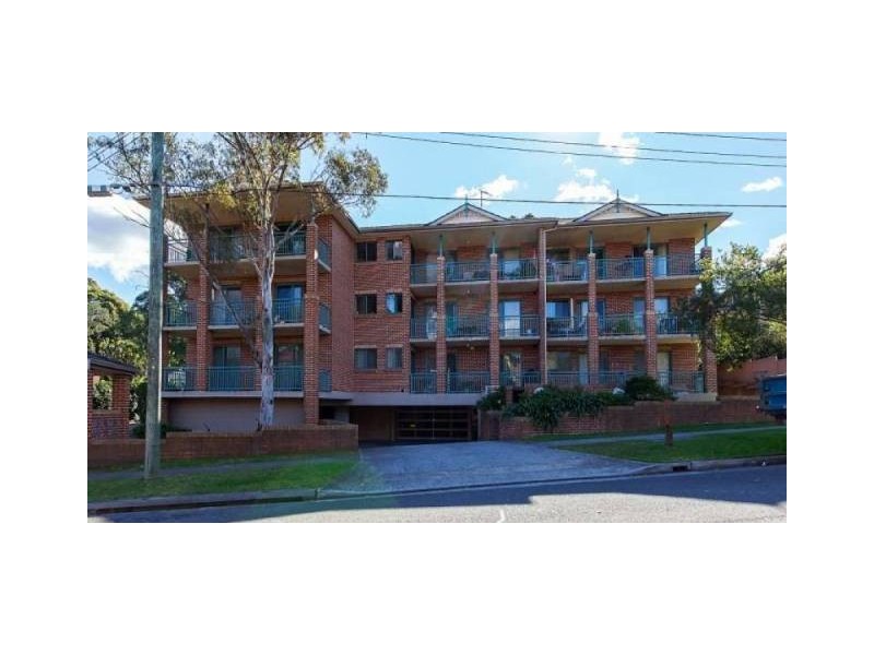 13/10 Milton Street, Bankstown NSW 2200