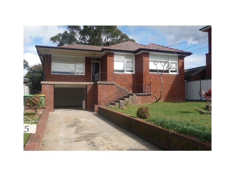 5 Gail Pace, Bankstown NSW 2200
