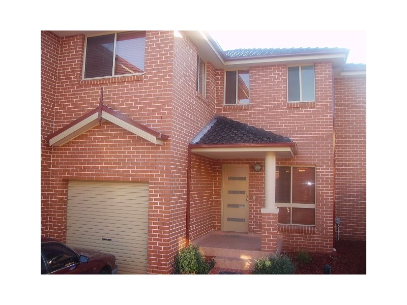 8/1-3 Highland Ave, Bankstown NSW 2200