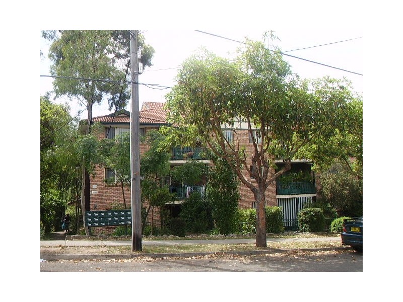 13/113 Meredith Street, Bankstown NSW 2200