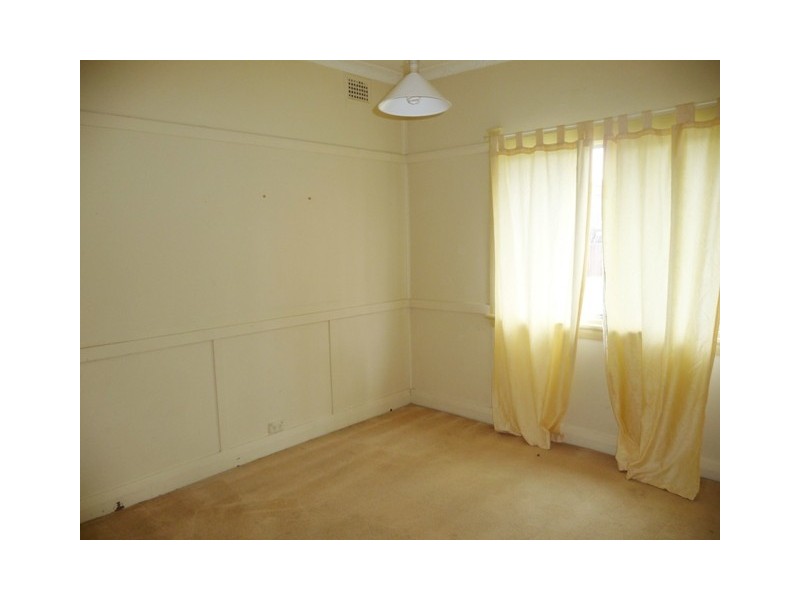 1 Lavender Avenue, Bankstown NSW 2200