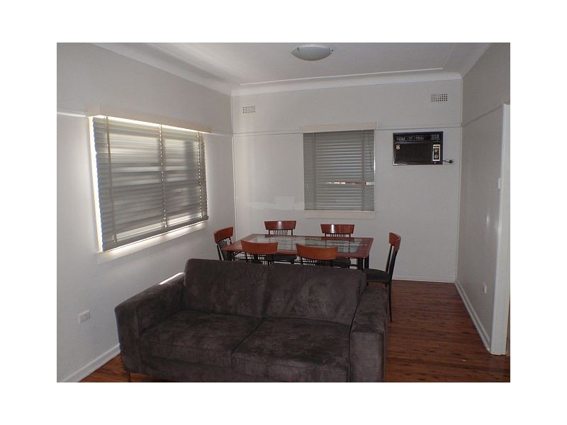 120 Hinemoa Street, Panania NSW 2213