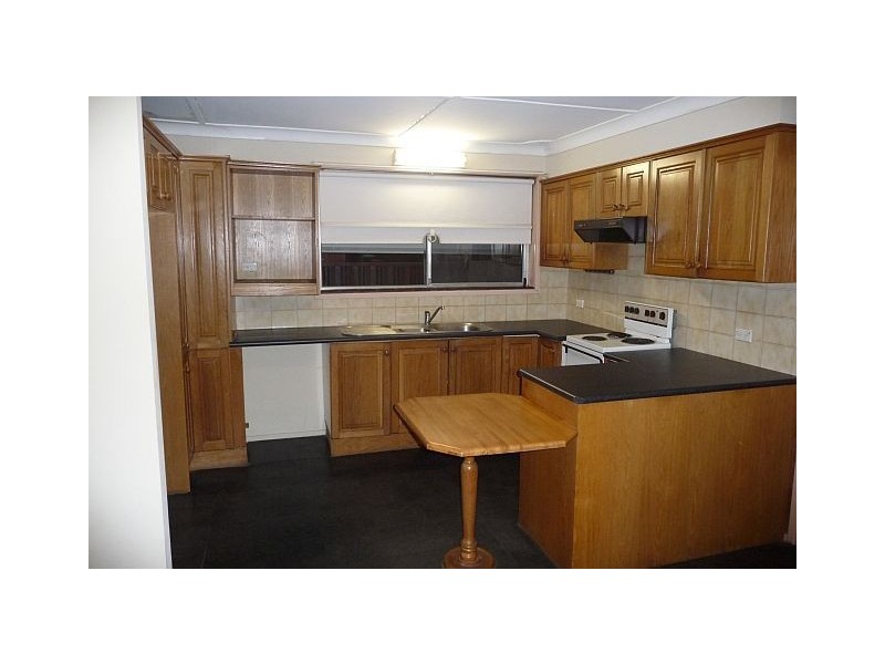 15 Oak Drive, Georges Hall NSW 2198