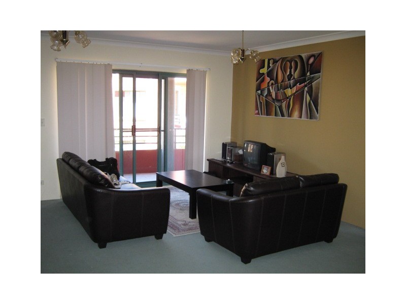 17/94 Brancourt Ave, Bankstown NSW 2200