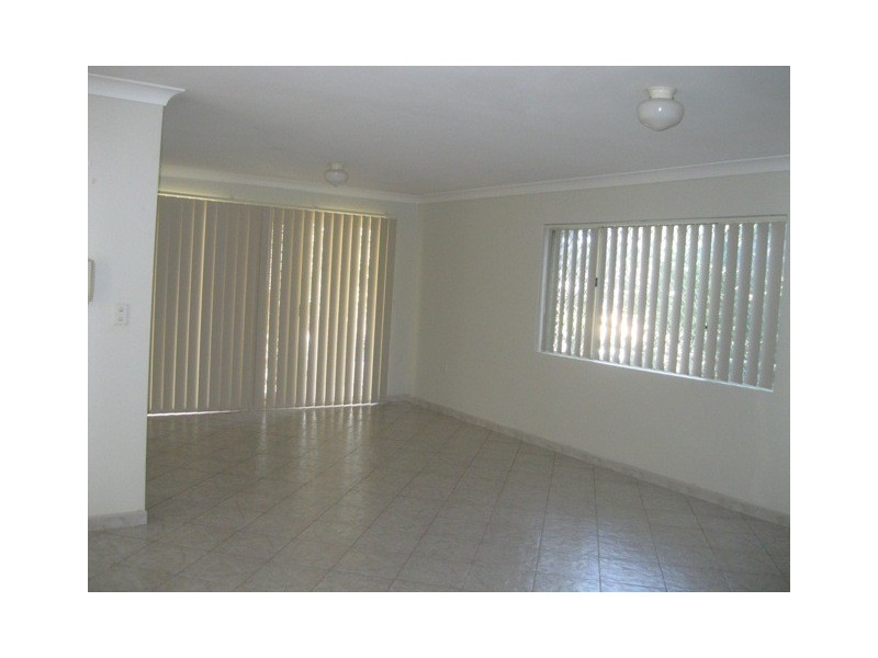 2/68 Reynolds Avenue, Bankstown NSW 2200