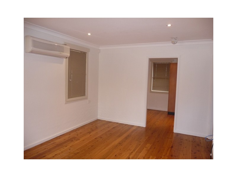 10 Iona Place, Bass Hill NSW 2197