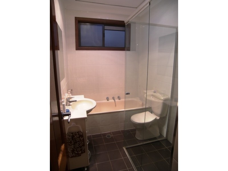 1 Eric Ave, Bass Hill NSW 2197