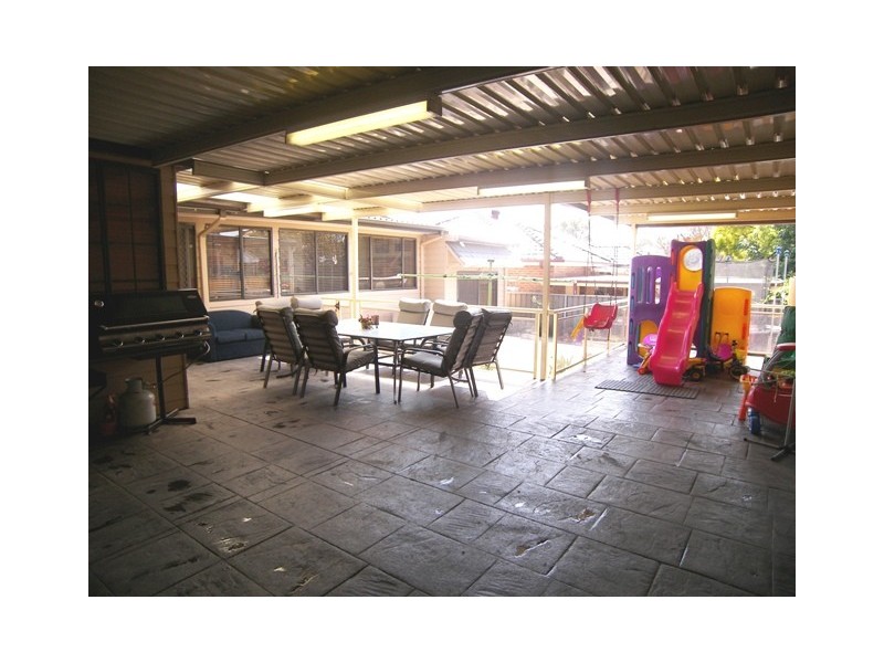 1 Eric Ave, Bass Hill NSW 2197