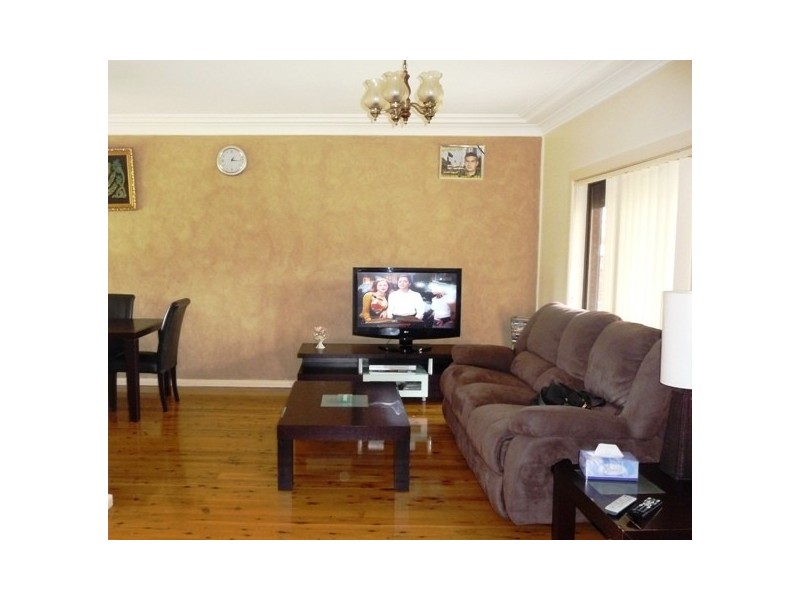 9 Noumea Avenue, Bankstown NSW 2200